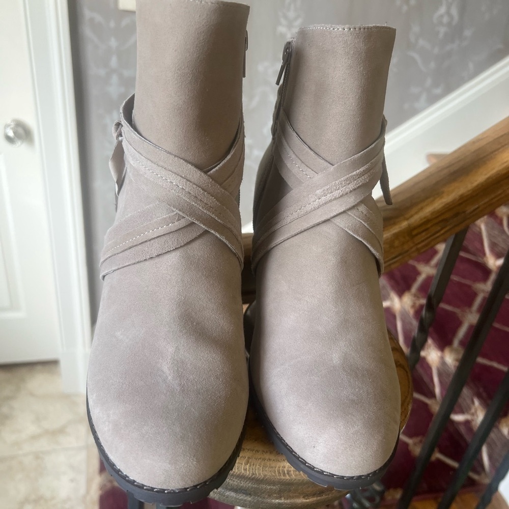 Rockport Lucinda beige leather ankle boots new without tags NWOT Lady, size 10 - Picture 6 of 10